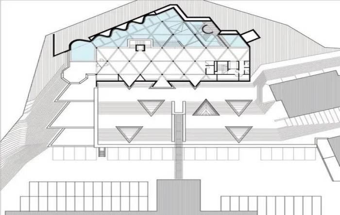 奇妙的建筑:群山環繞盆地上的健康水療酒店